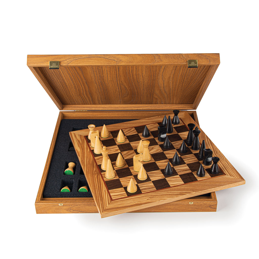 Handmade Olive Wood Chess Board - Wooden Chess Set with Hand Carved Chess  Pieces - Artisraw