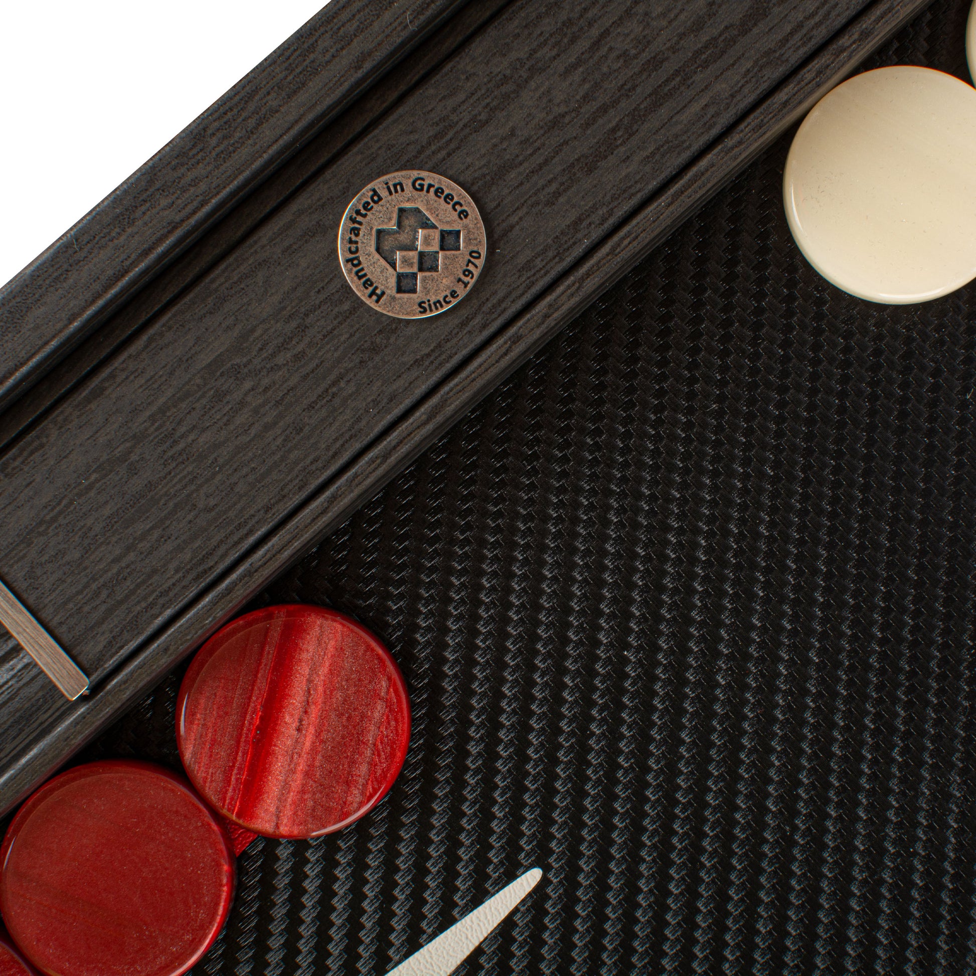 Premium Leatherette Carbon Fiber Texture Backgammon Set - Red & Ice White Design - Premium Backgammon from MANOPOULOS Chess & Backgammon - Just €254! Shop now at MANOPOULOS Chess & Backgammon